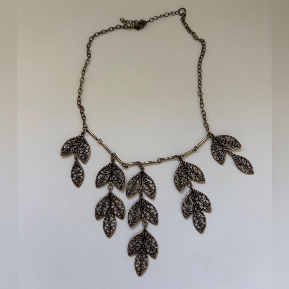 Gold Leaf Necklace